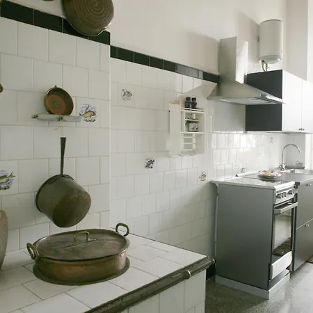 Eden Garden-historic Big House Near Sea, Дом отдыха Галлиполи