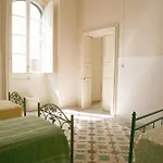 Eden Garden-historic Big House Near Sea, *