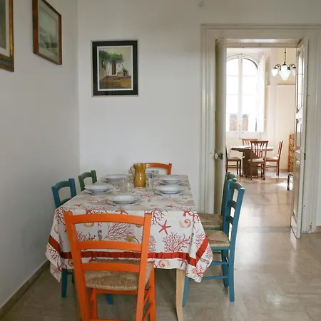 Eden Garden-historic Big House Near Sea, ガリポリ