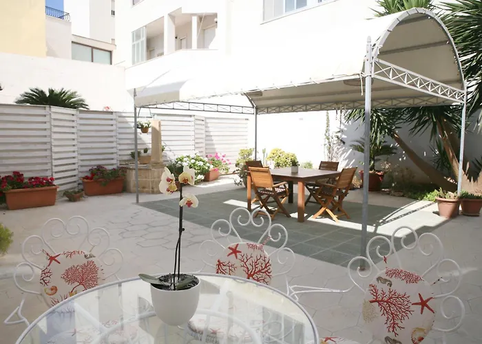 Holiday home Eden Garden-historic Big House Near Sea, Gallipoli